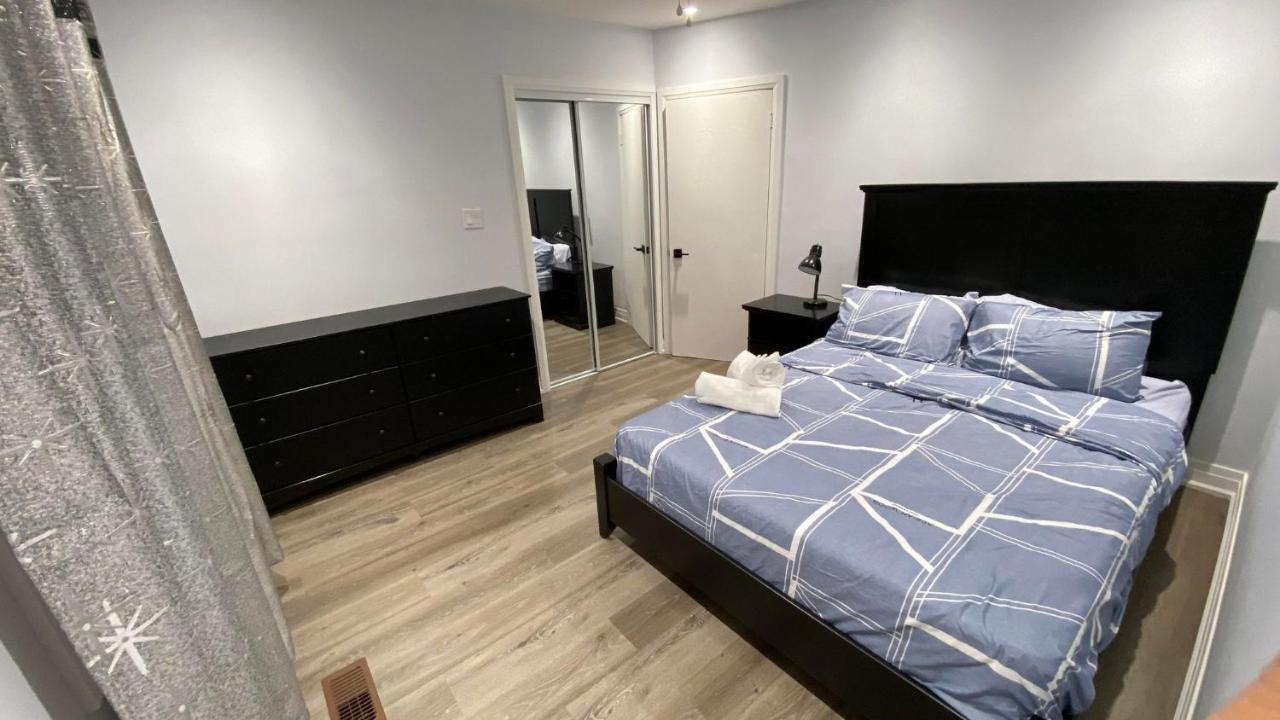 Spectacular 3 Bedroom 2 Wr House - Close To Airport 多伦多 外观 照片